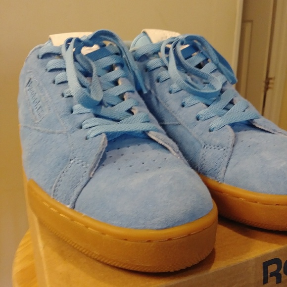 🔥🔥REEBOK CLASSICS🔥🔥 - Picture 6 of 8